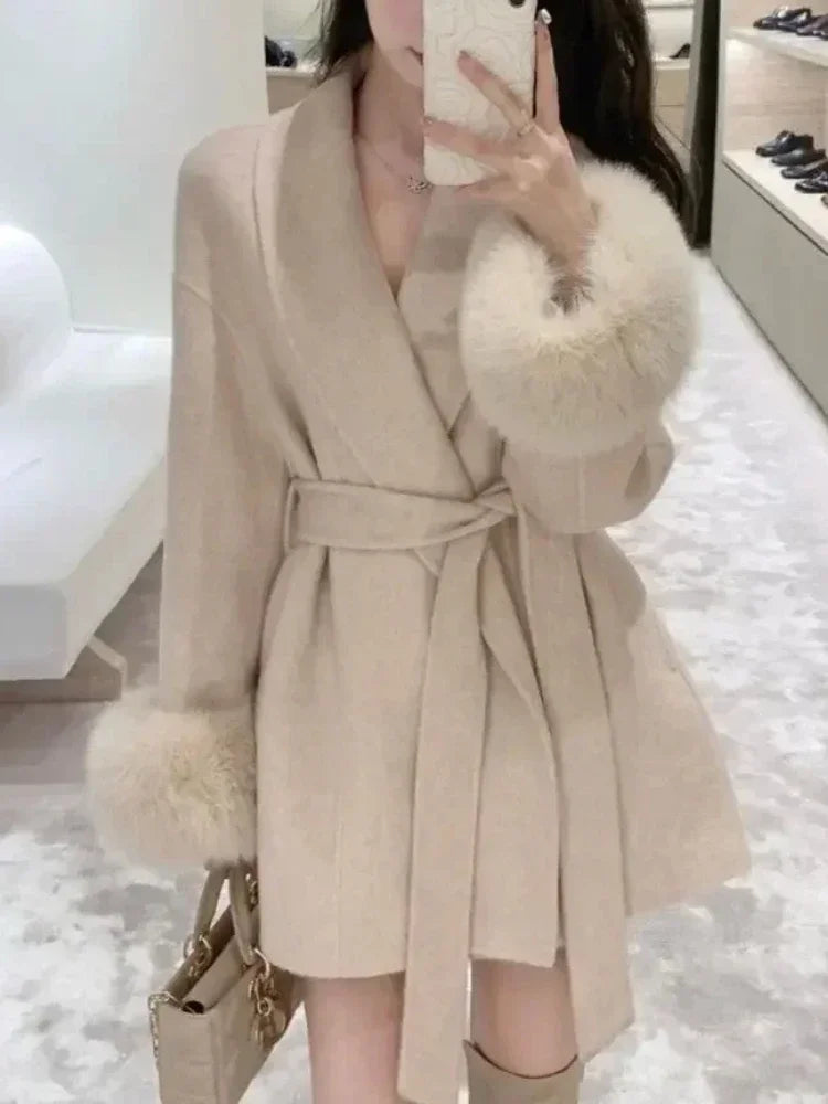 Korean Fashion Black Strapped Woolen Coat Women Clothing Winter Elegant Loose Premium Splicing Hairy Sleeve Warm Coats 2025 New